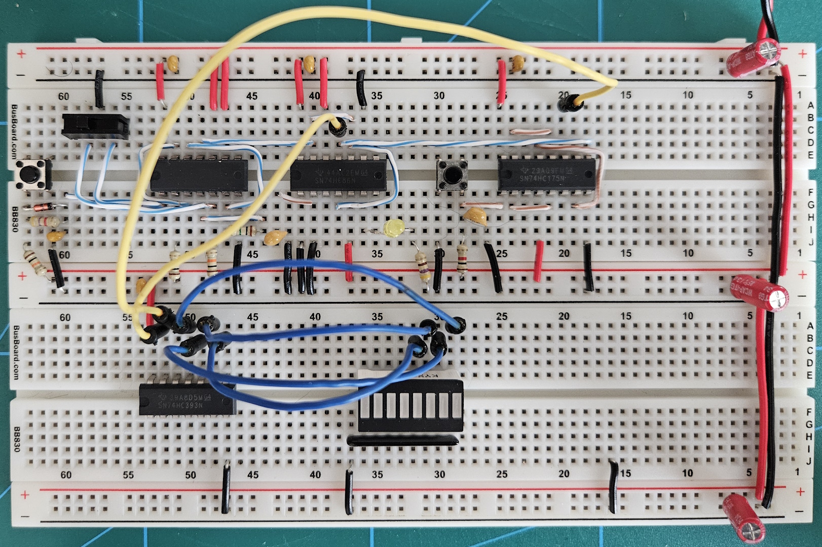 Reset synchronizer